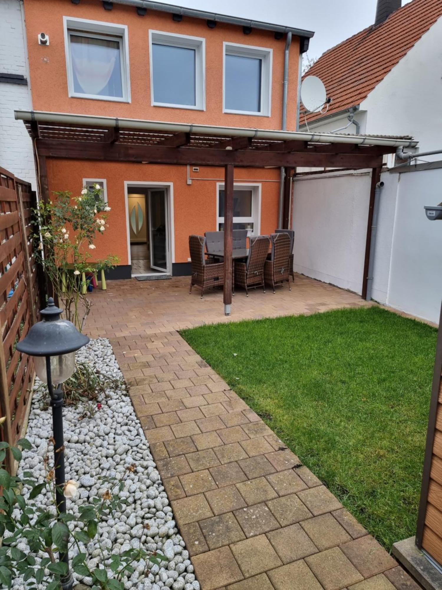 Gaestehaus-Ferienwohnung-Appartement Mit Terrasse - Naehe Kliniken/ Herzzentrum Bad Oeynhausen Zewnętrze zdjęcie