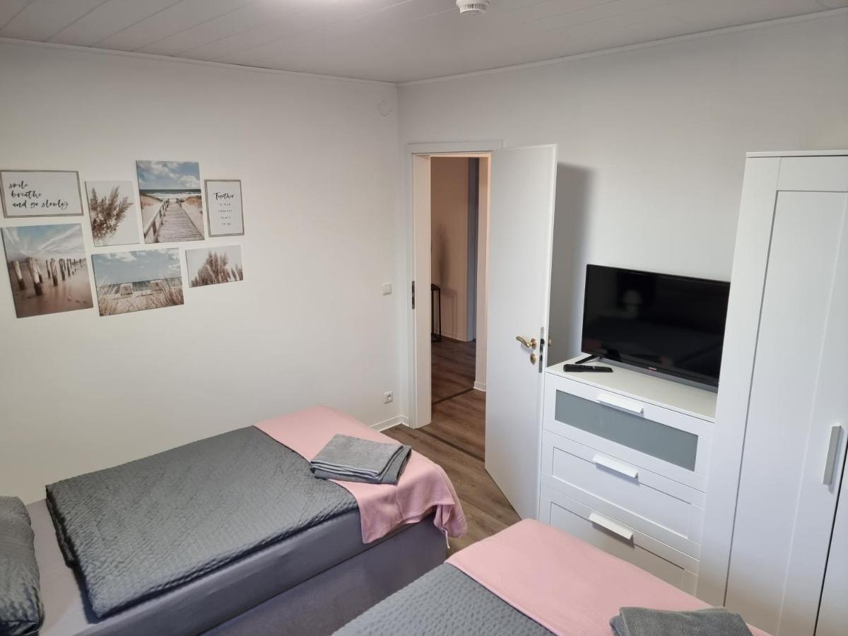 Gaestehaus-Ferienwohnung-Appartement Mit Terrasse - Naehe Kliniken/ Herzzentrum Bad Oeynhausen Zewnętrze zdjęcie