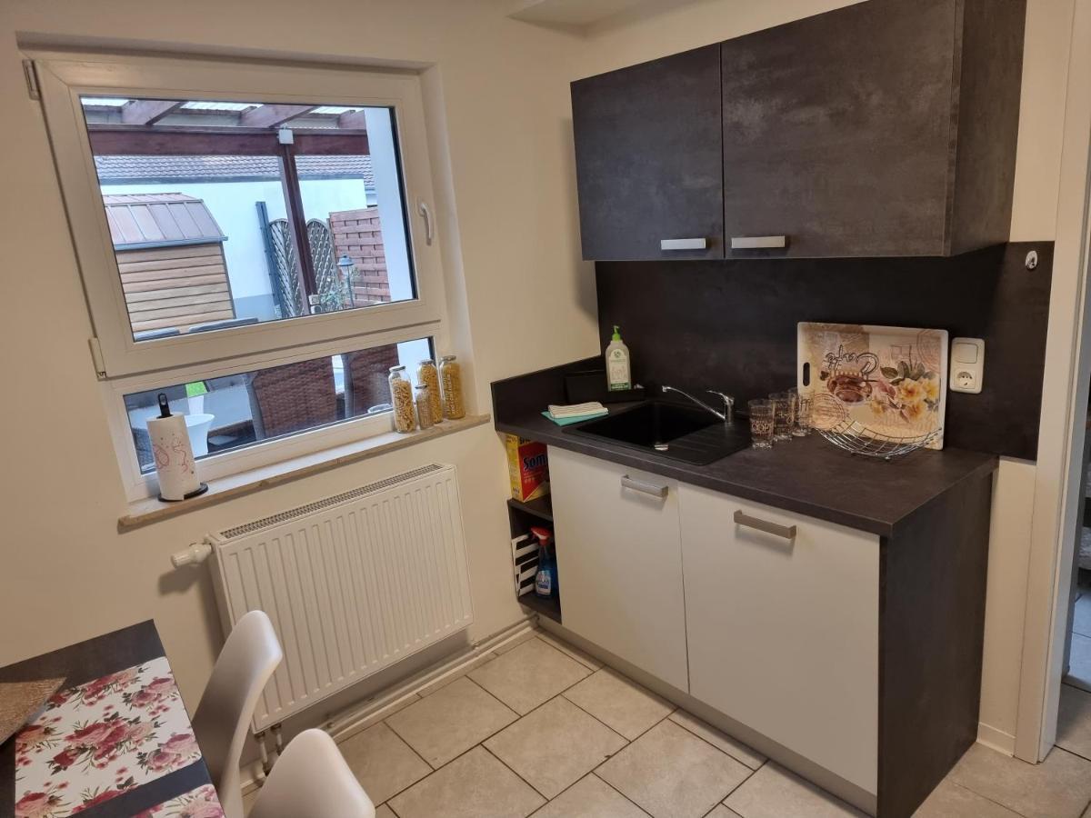 Gaestehaus-Ferienwohnung-Appartement Mit Terrasse - Naehe Kliniken/ Herzzentrum Bad Oeynhausen Zewnętrze zdjęcie
